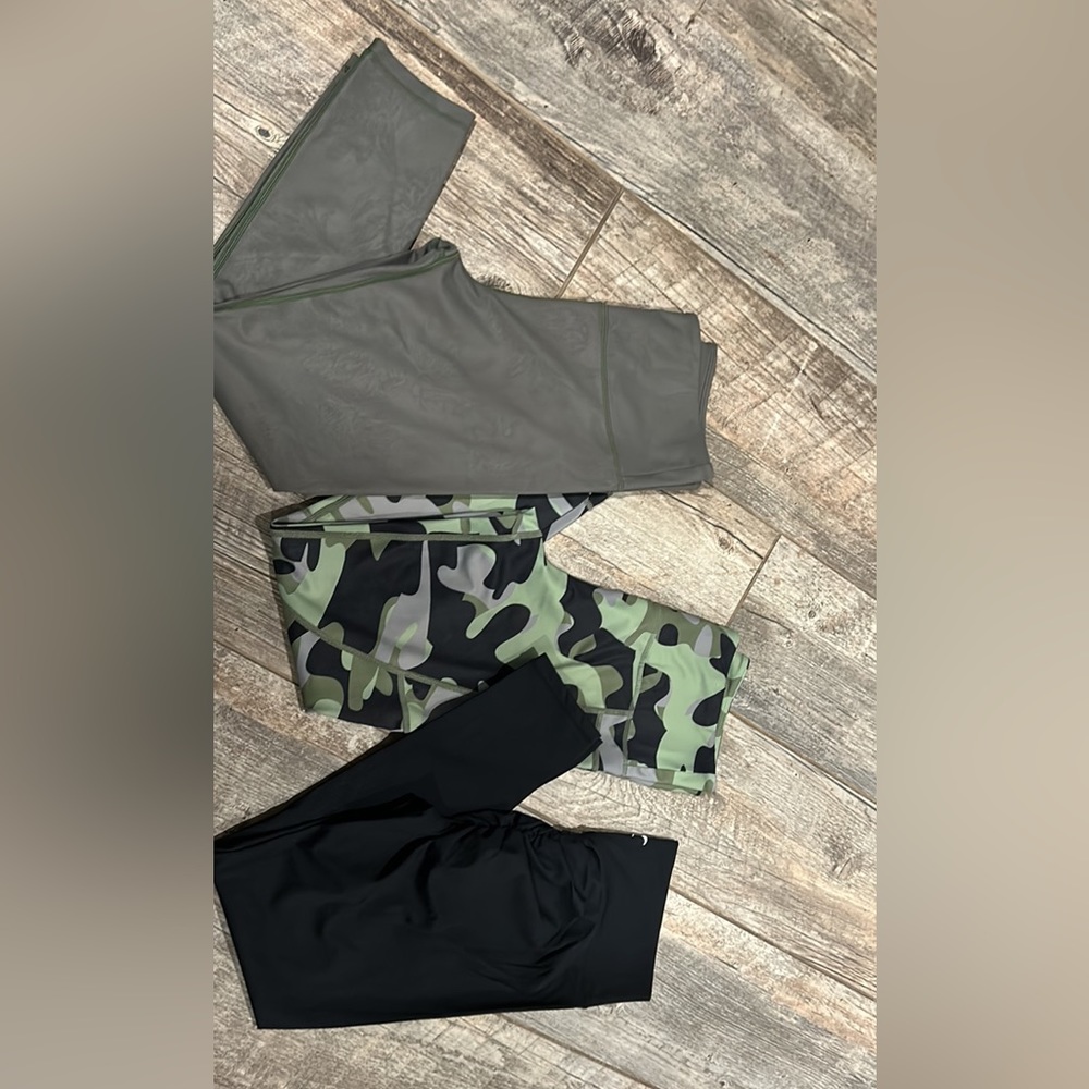 New Ziya leggings size 8-10 (black, camo, sage green)
